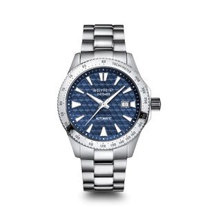 Wolfpoint Chicago Arctic Beast Watch